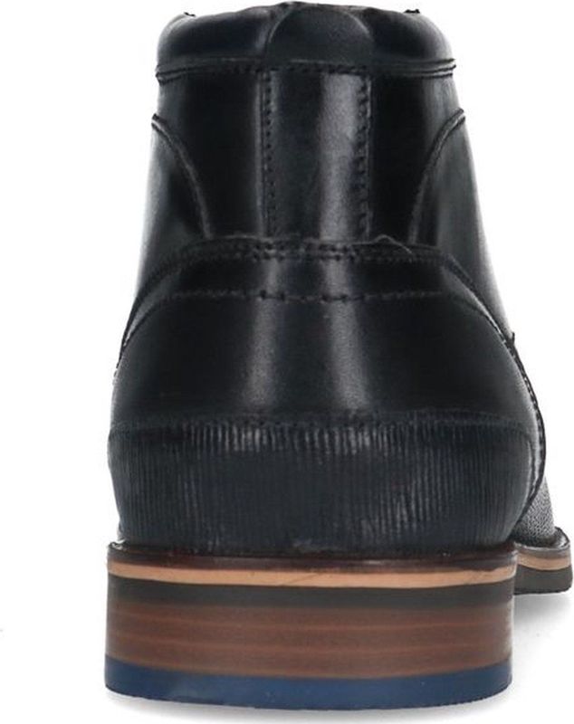 Manfield Leren Veterschoenen Zwart