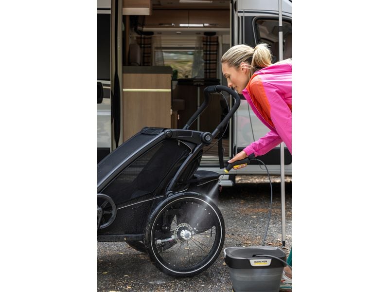 Kärcher Professional Mobile Outdoor Cleaner OC 3 Foldable Mit faltbarem Wassertank einfach zu transportieren