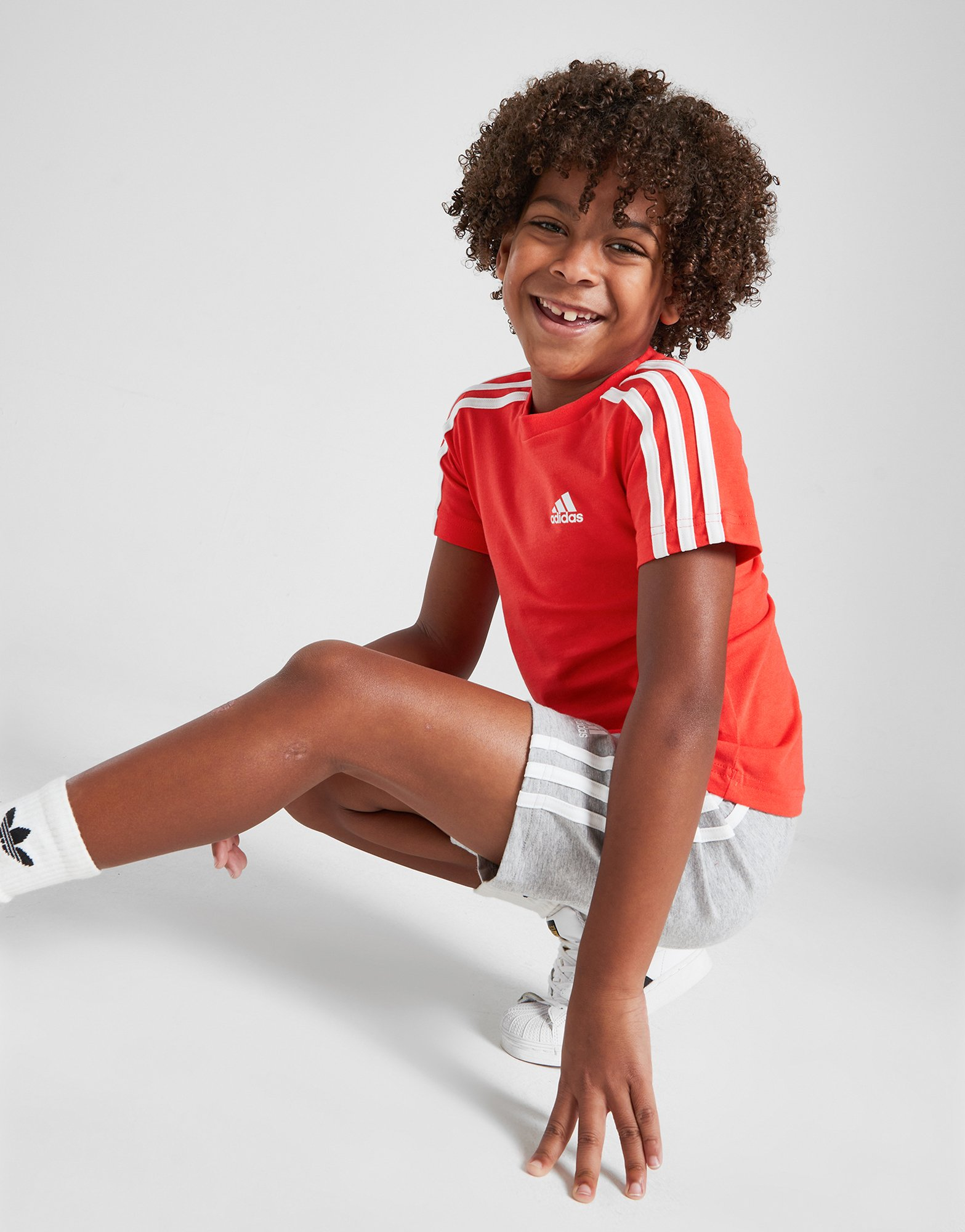 adidas Ensemble T-shirt/Short Badge of Sport Enfant