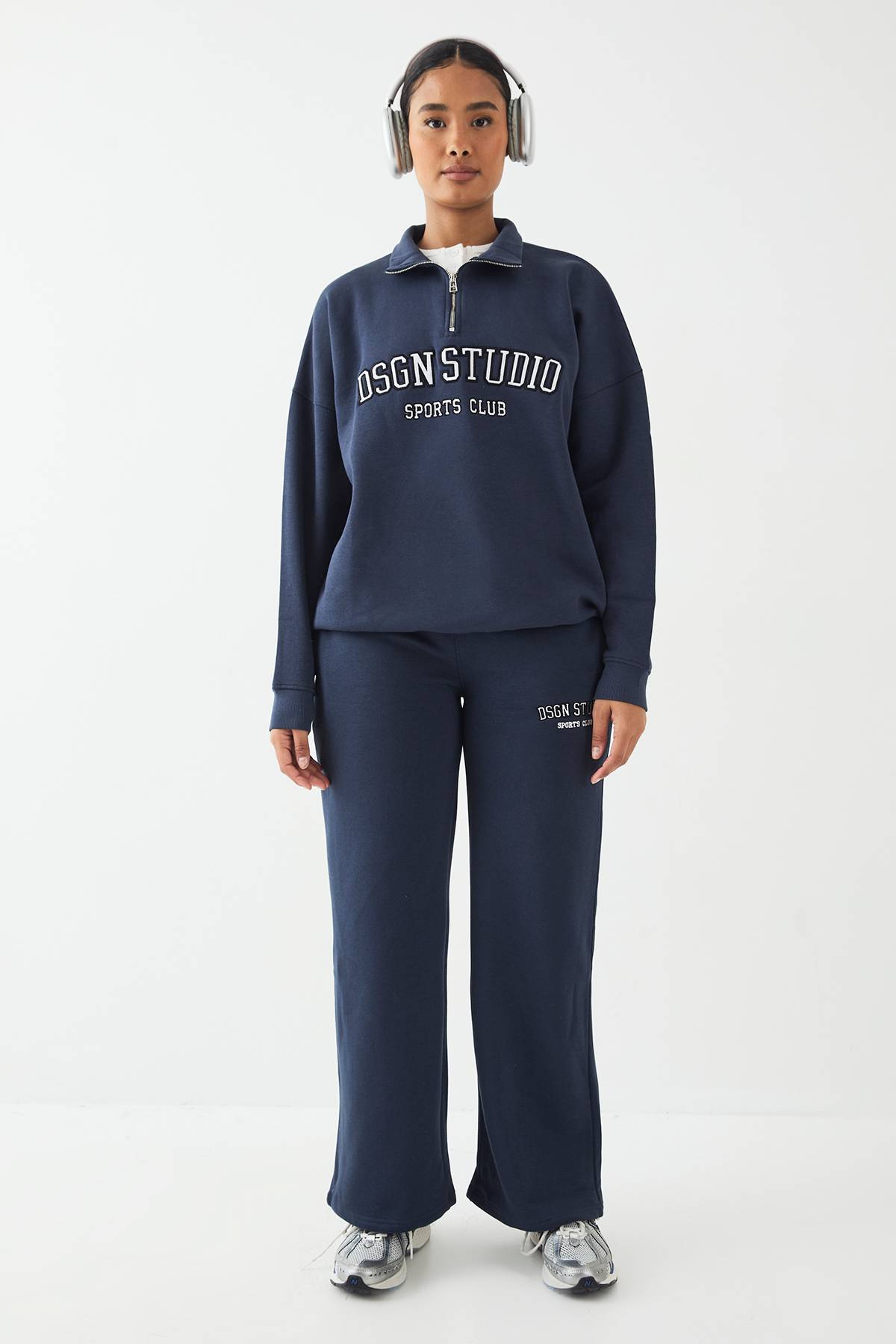 Jogger Droit Avec Appliqué Dsgn Studio