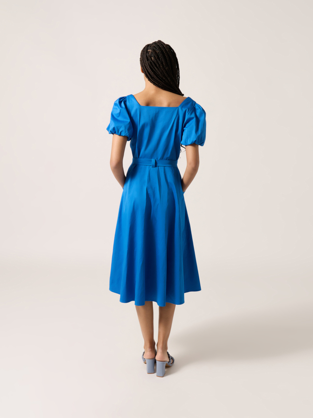 Robe midi cintrée