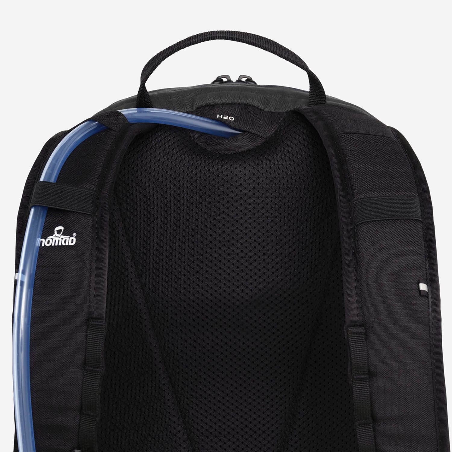 Nomad  Montagon 22
