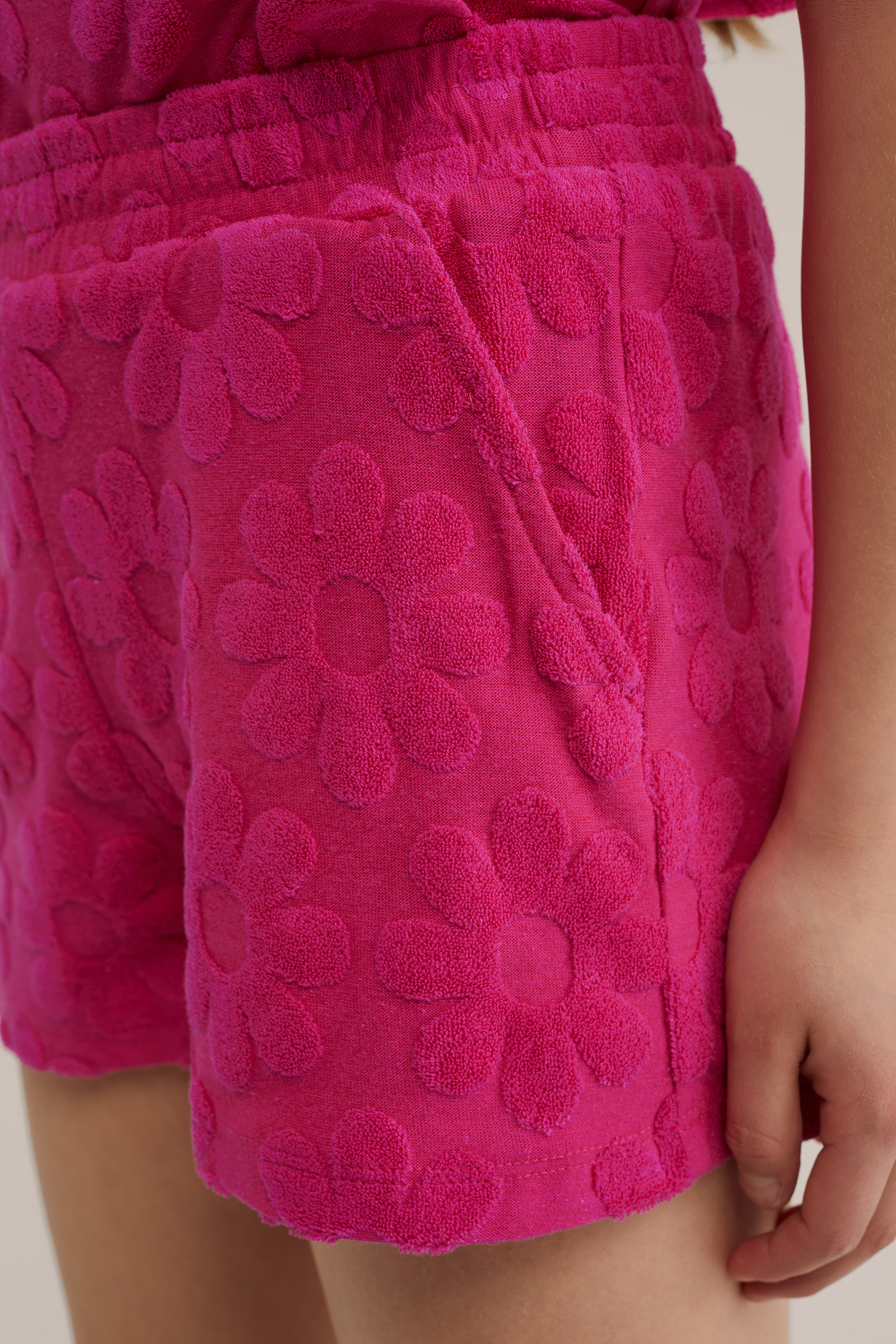 Meisjes short met structuur WE Fashion Roze