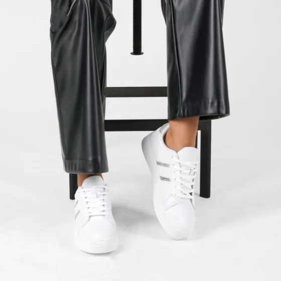 Baskets BLANC MERRY SCOTT