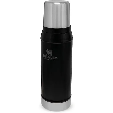 Stanley Classic Legendary Bottle Matte Black 750 ml