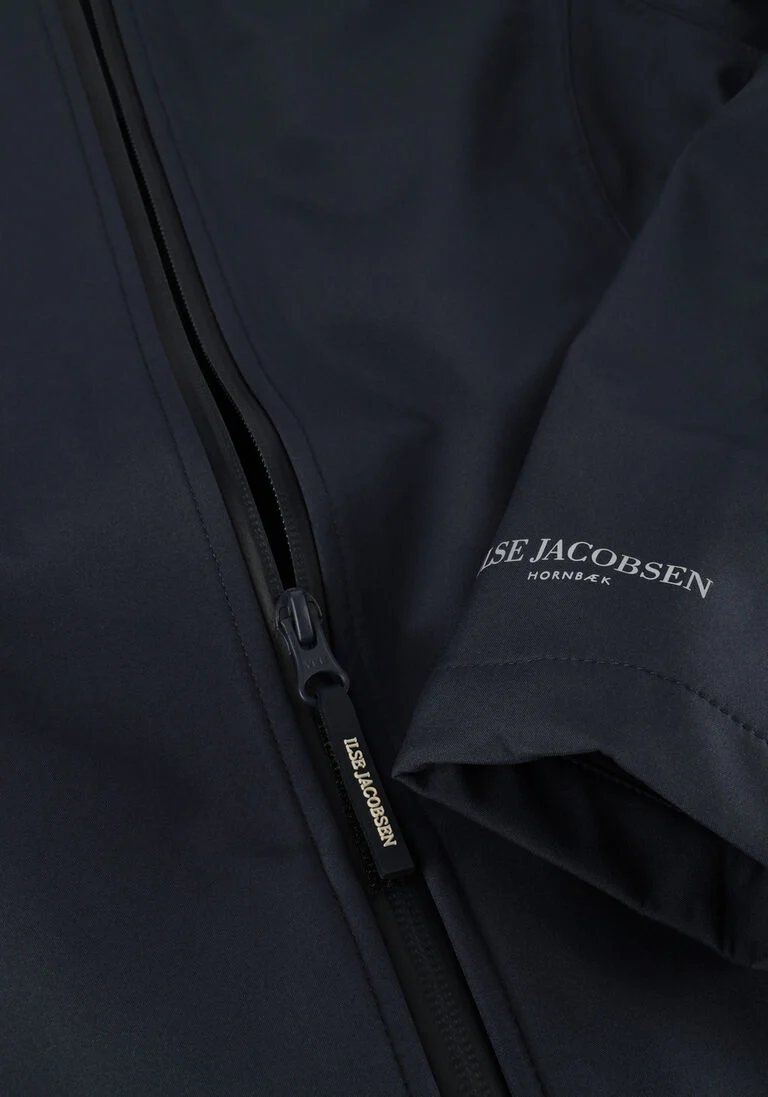 ILSE JACOBSEN donkerblauwe ilse jacobsen regenjas daybreak01