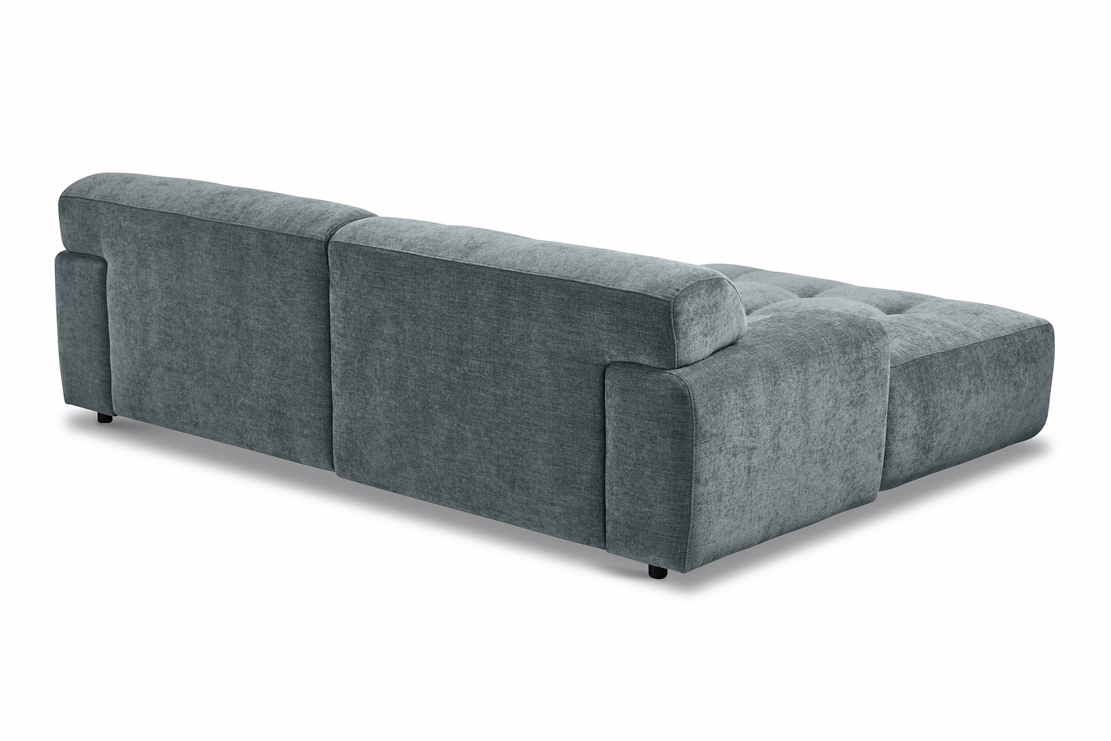 Bob sofa 1,5-seter med sjeselong høyre. Tekstil City 72 Blue Grey med sorte ben.