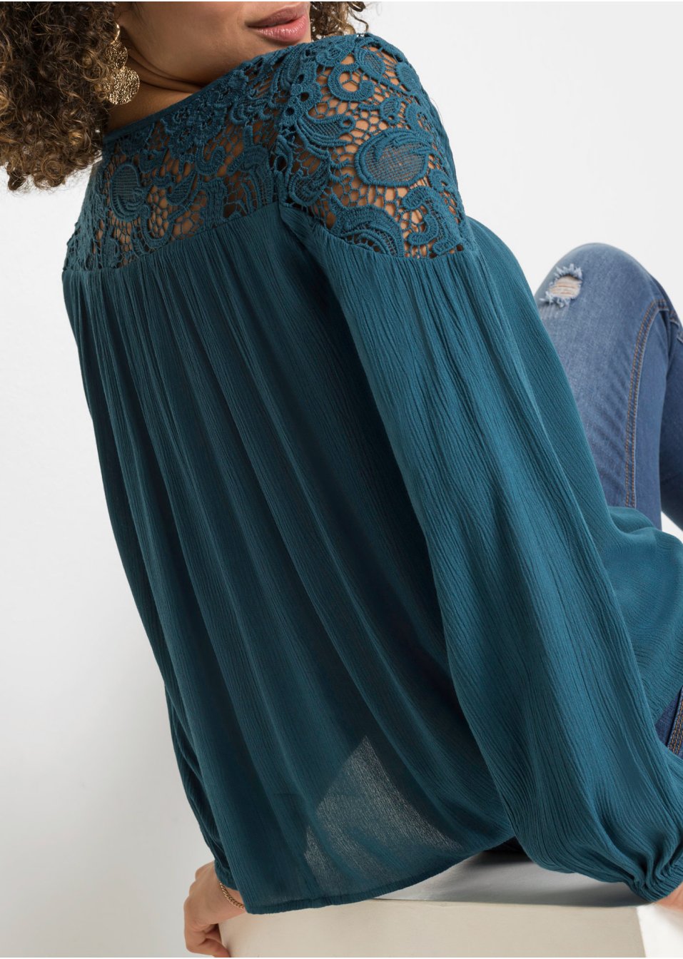 Tunique à dentelle
