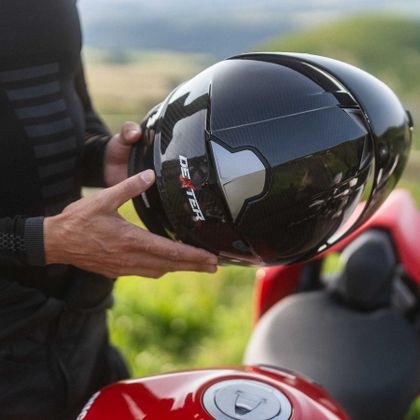 Casque Dexter CONTINENTAL CARBON 3K - Noir