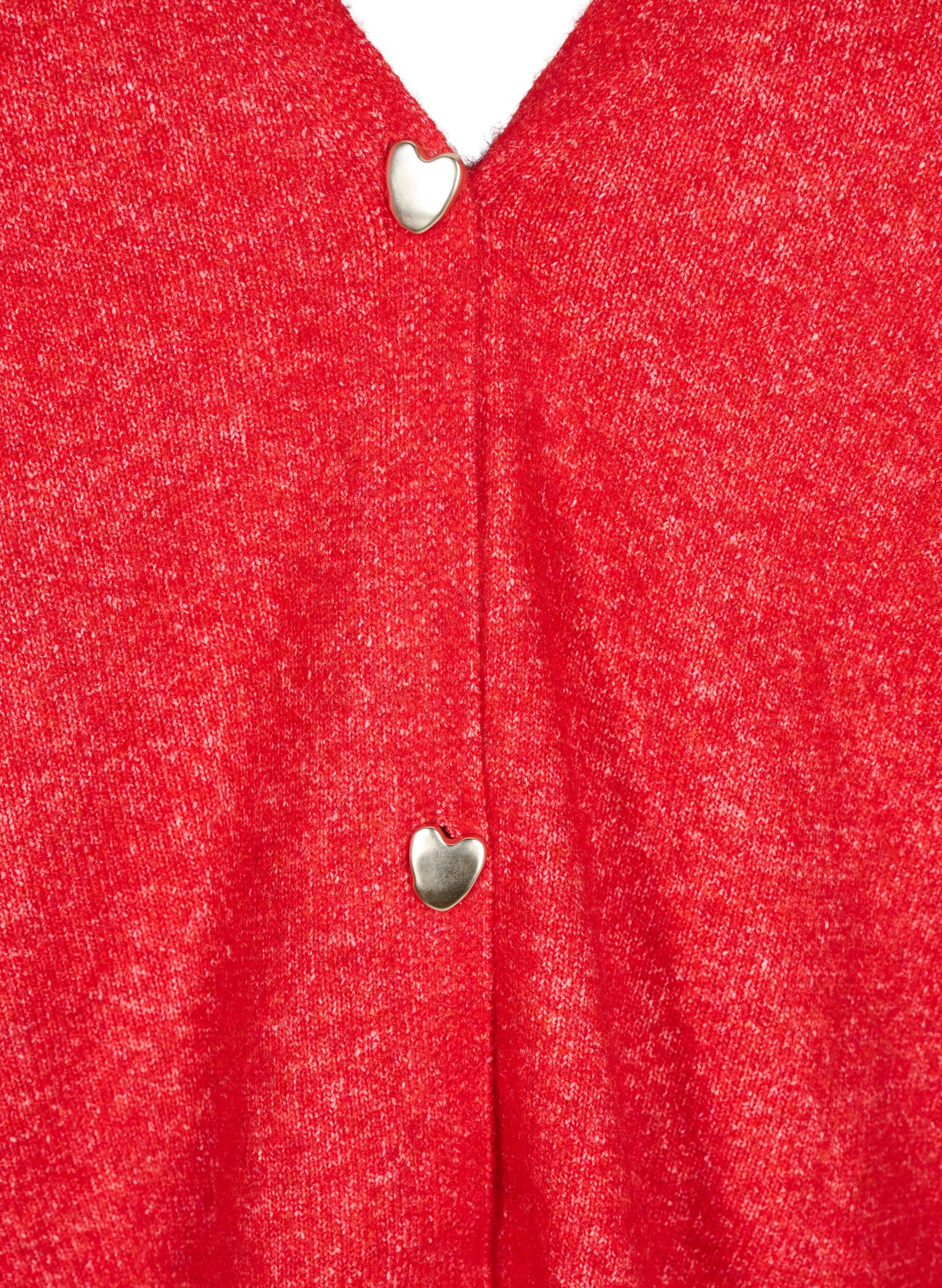 Strik cardigan med uld og hjerteknapper