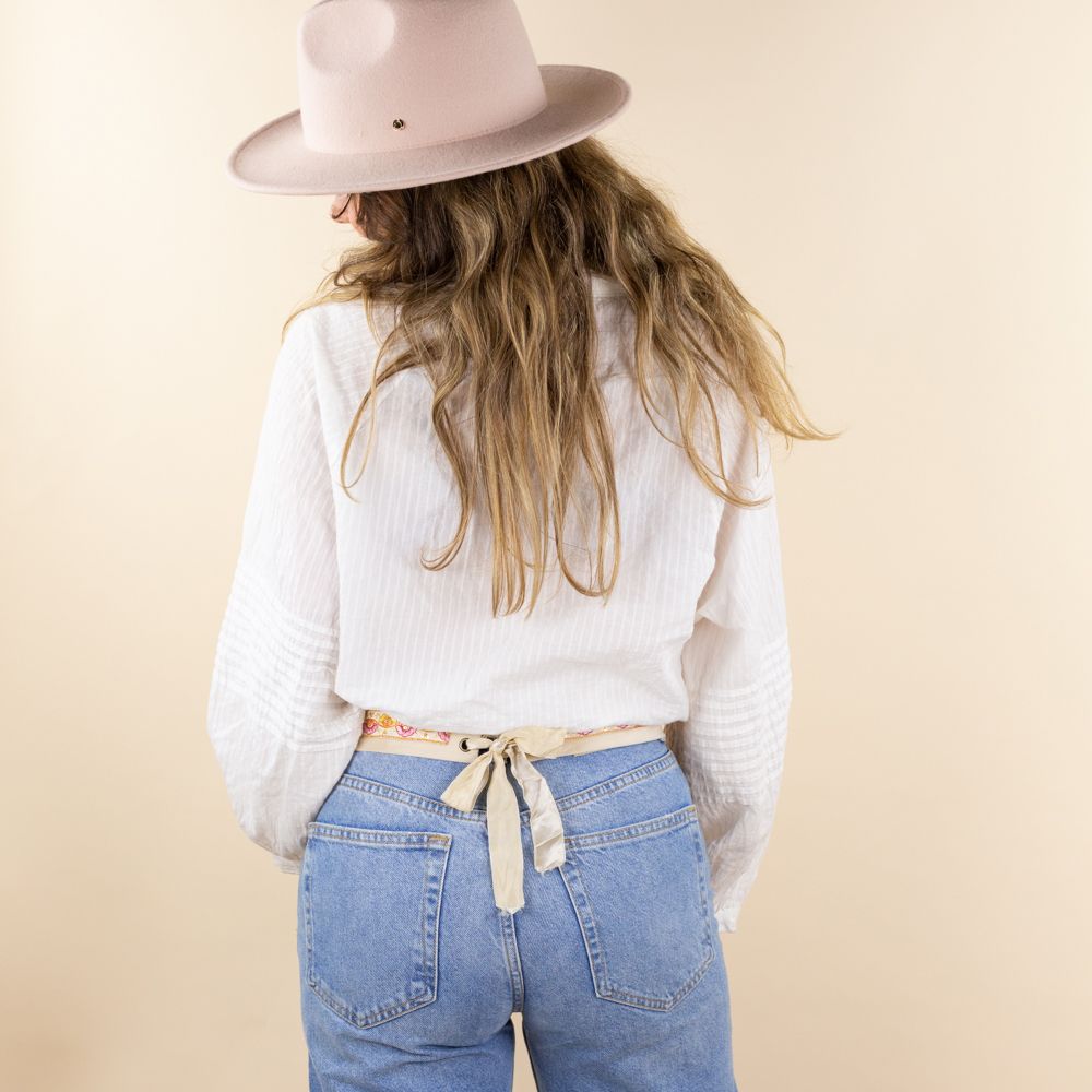 Moonrise velvet riem Chara beige met borduring