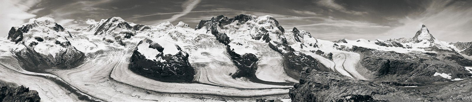 Walliser Alpen by Rudolf Rother - Limited Edition. Edition of: 150. Signed.