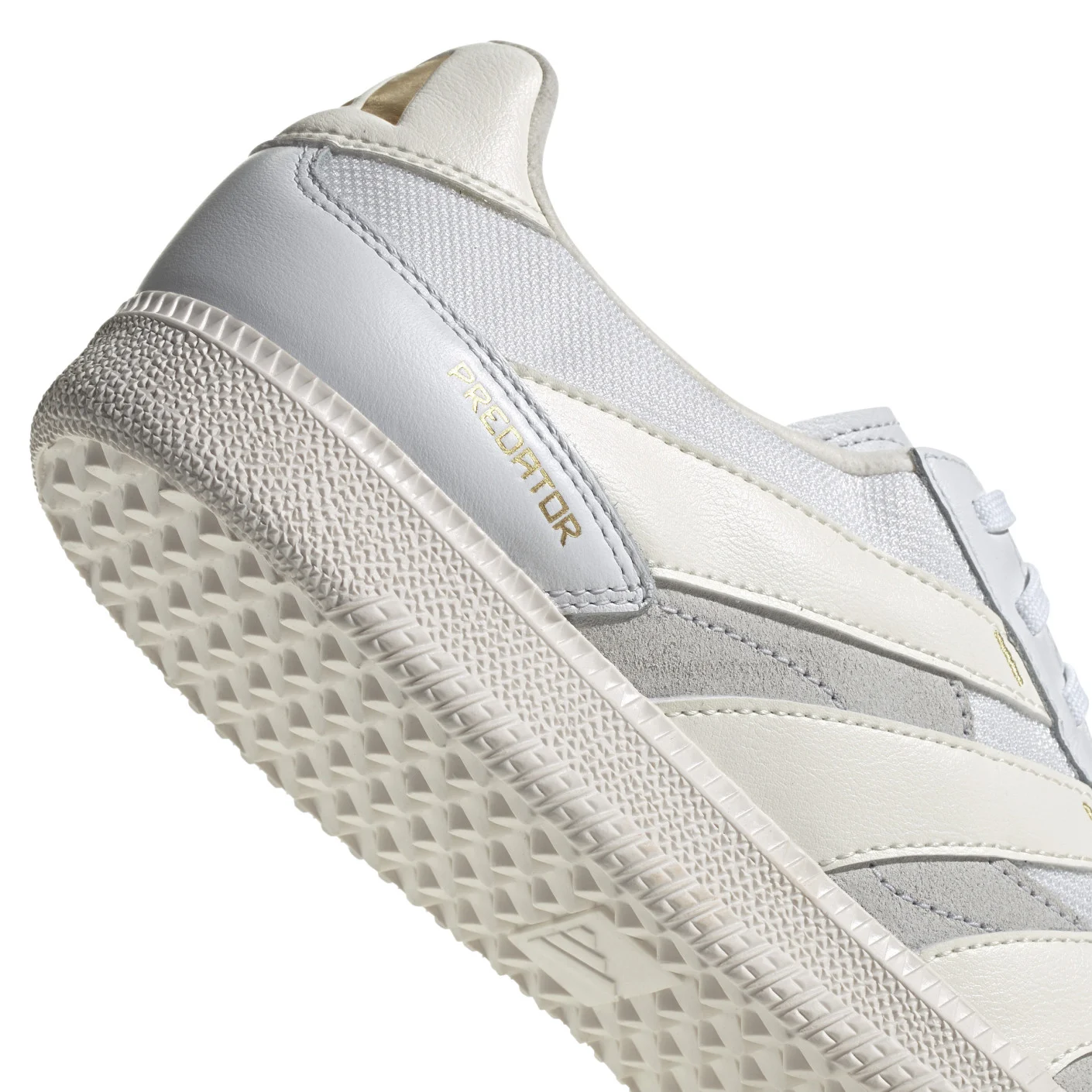 Adidas Predator Freestyle Zaalvoetbalschoenen (IN) Wit Lichtgrijs Goud