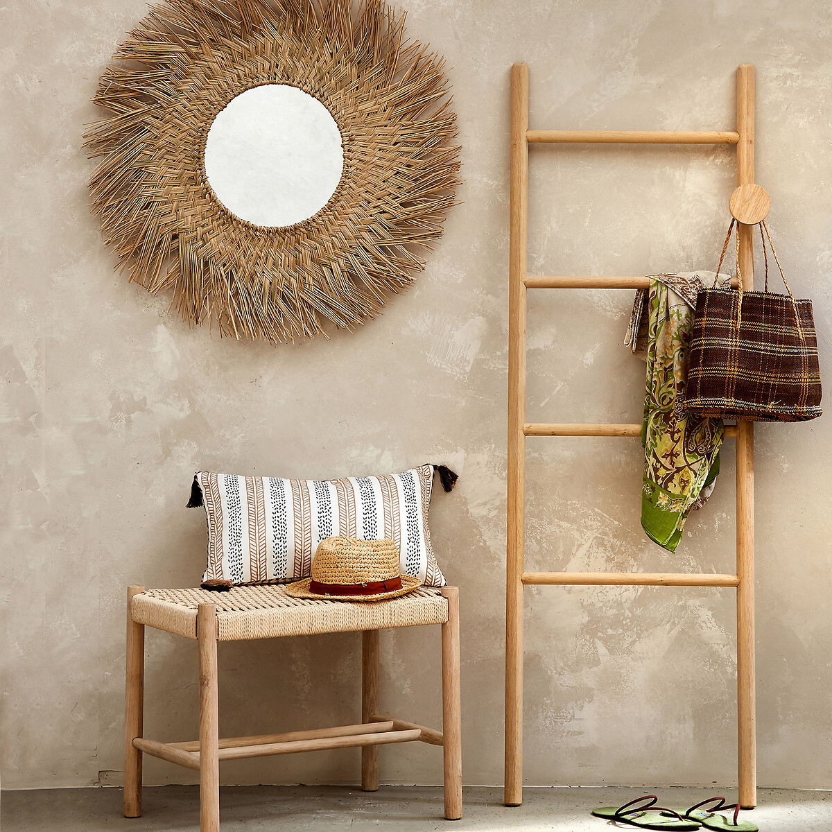 LA REDOUTE INTERIEURS<br>Borda em palha, formato de sol Ø70 cm, Loully