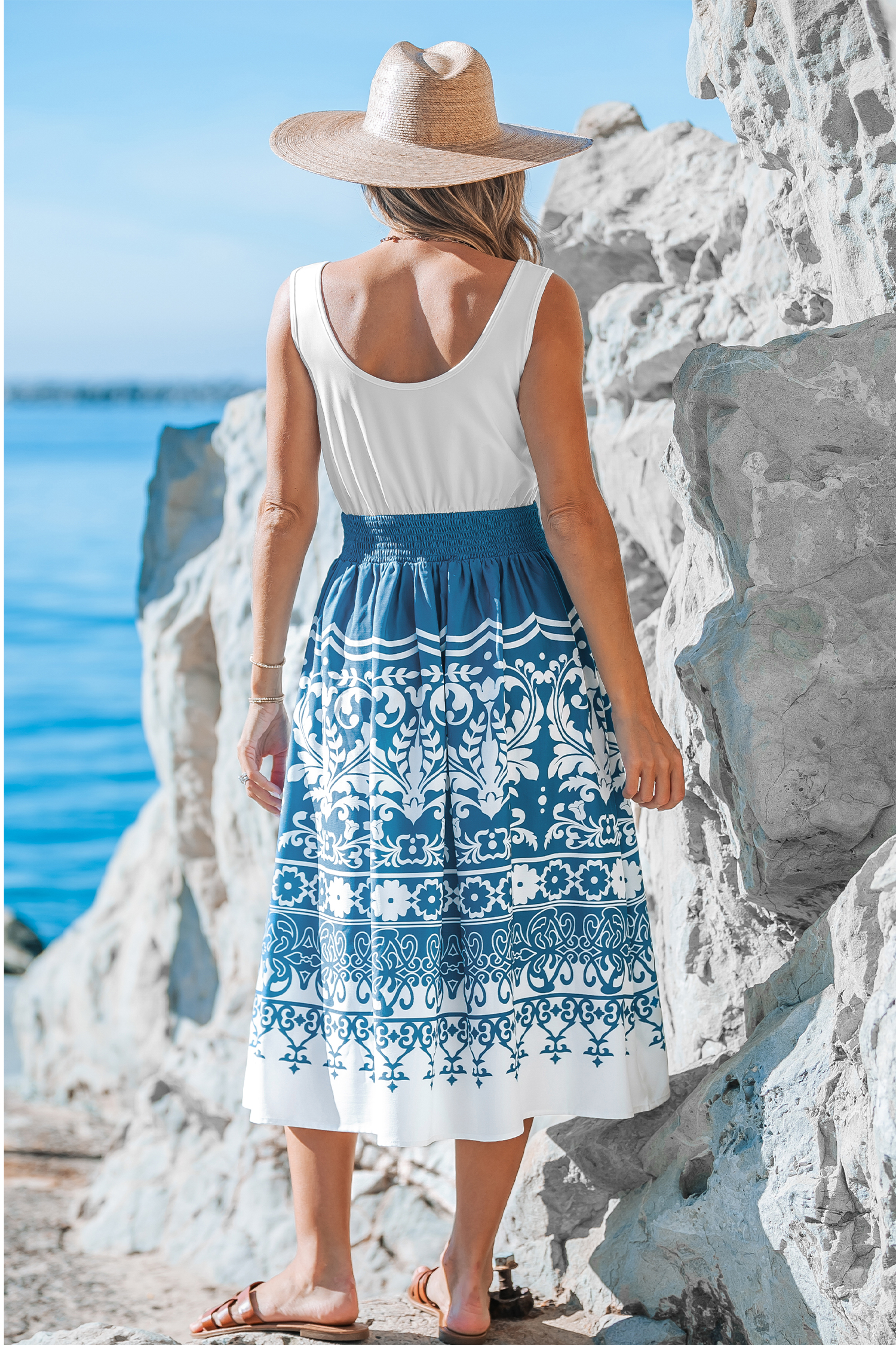 Robe mosaïque bleue