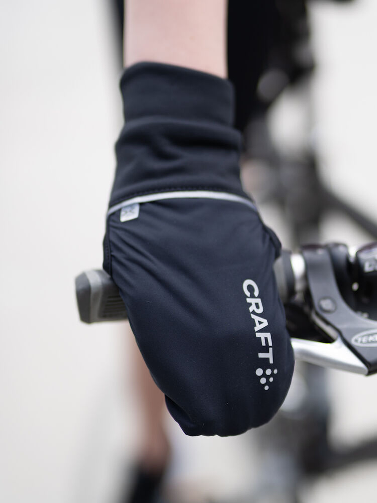 Hybrid Weather Glove