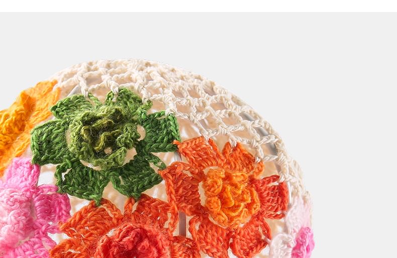 Amandier - Gehaakte muts met bloemen