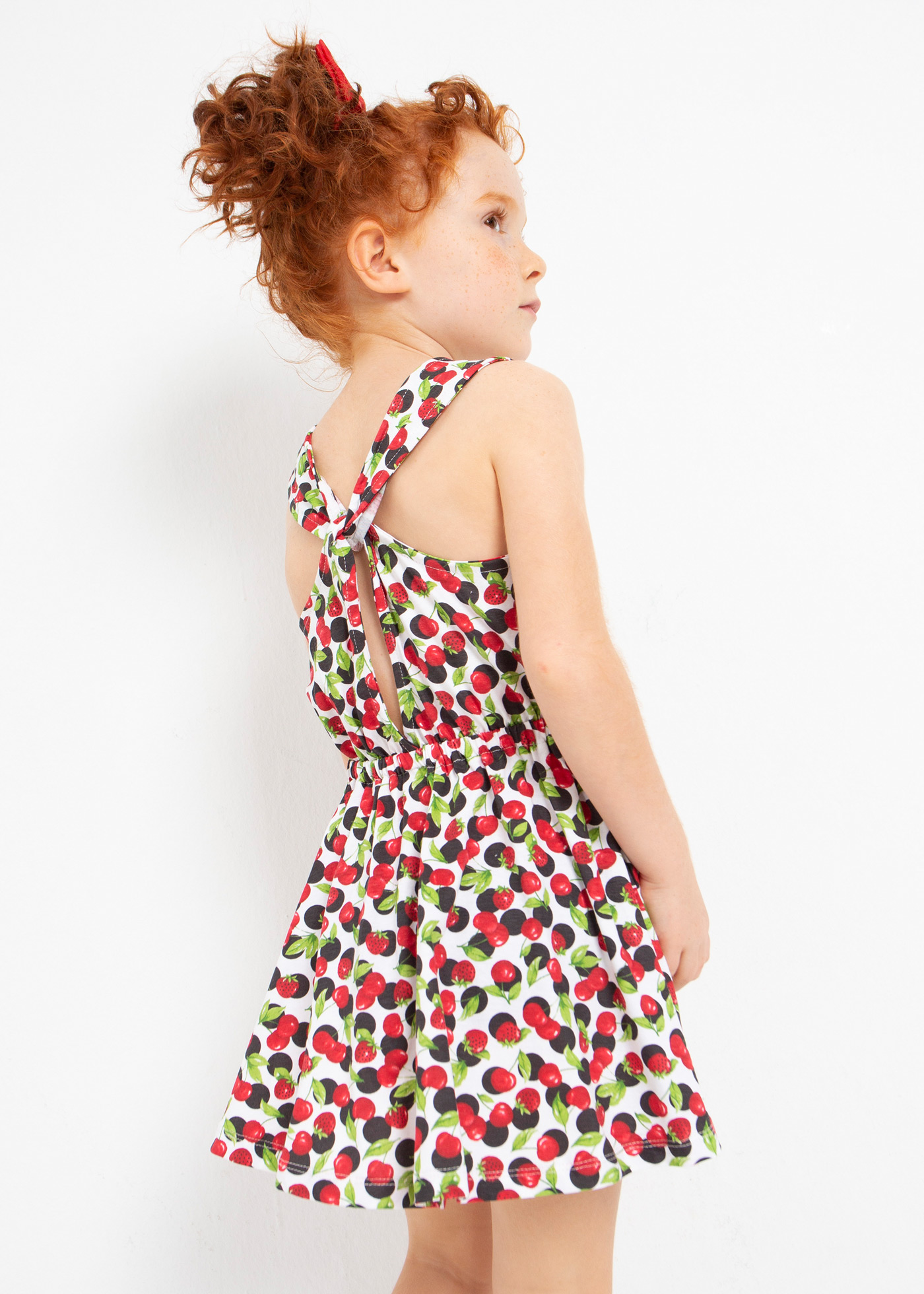 Vestido estampado em algodão sustentável para meninas