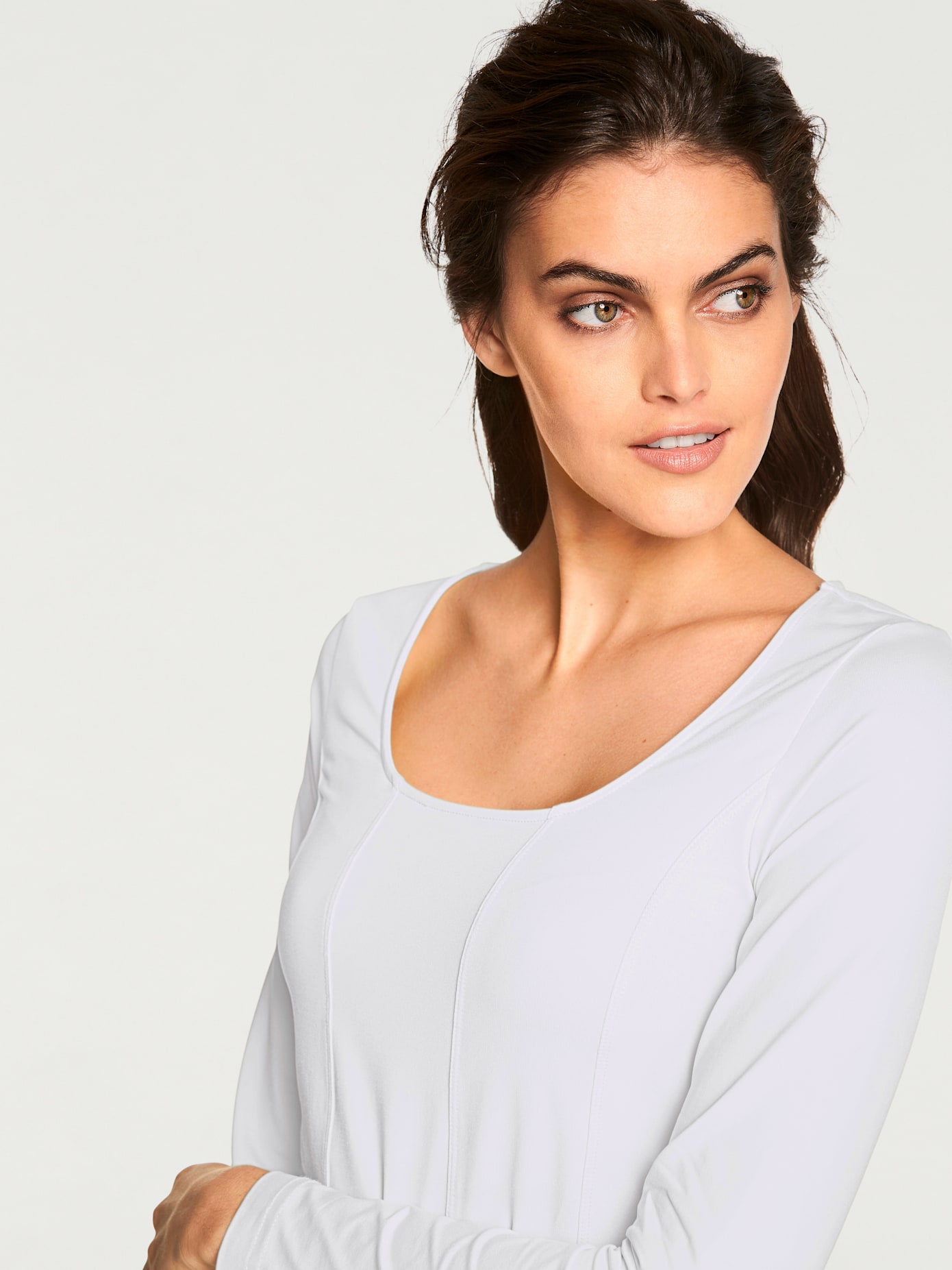 T-shirt à encolure carrée encolure carrée féminine