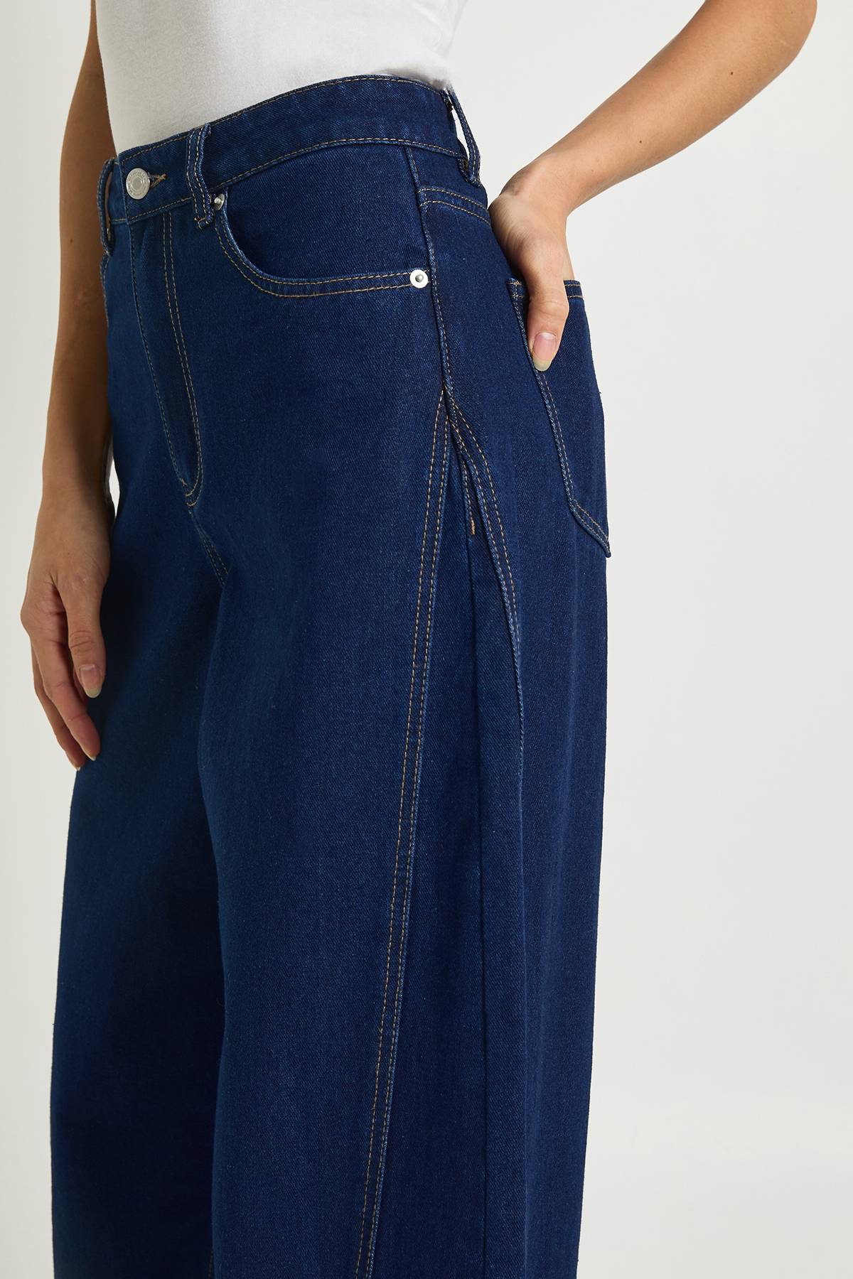 boohoo Jean Grande Taille Taille Mi-haute Jambe Tonneau Couture Torsadée