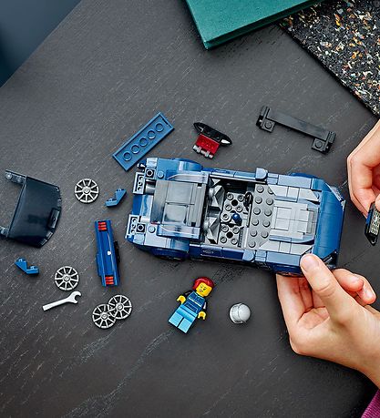 LEGO® Speed Champions - Ford Mustang Dark Horse Sportwagen 76920