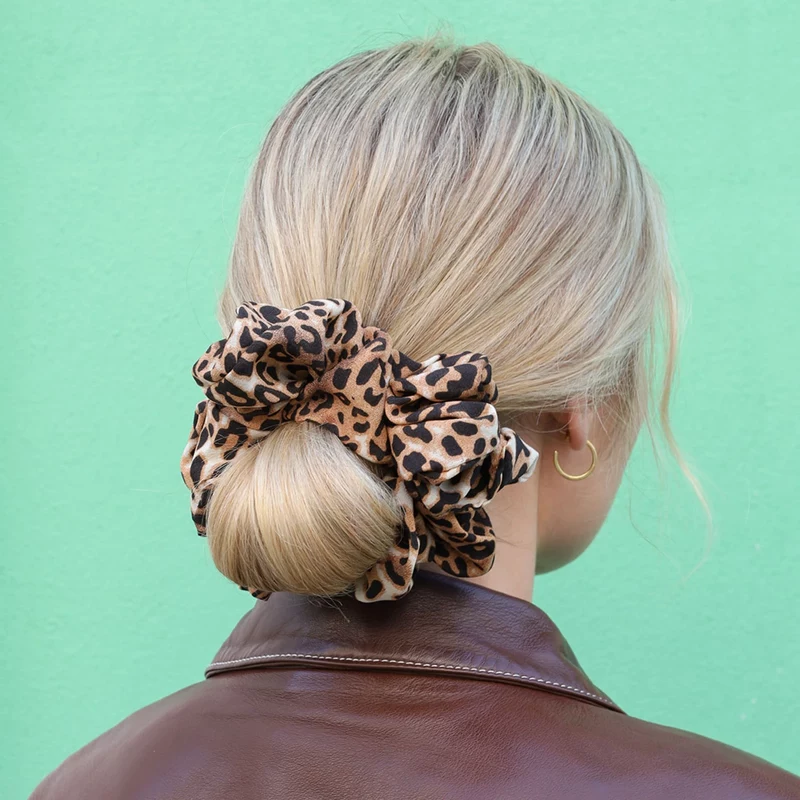 By Stær ISABELLA Scrunchie - Leo