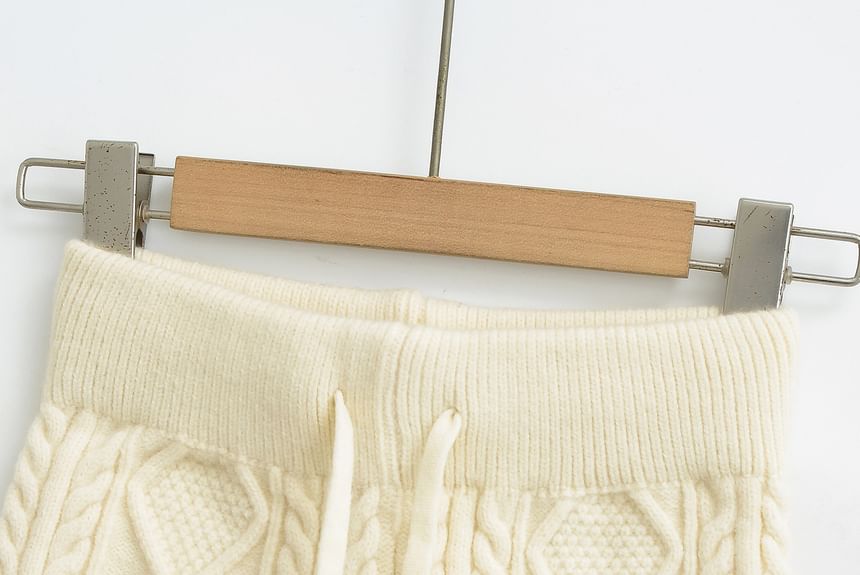Asiris - Hoge taille effen kabelgebreide shorts