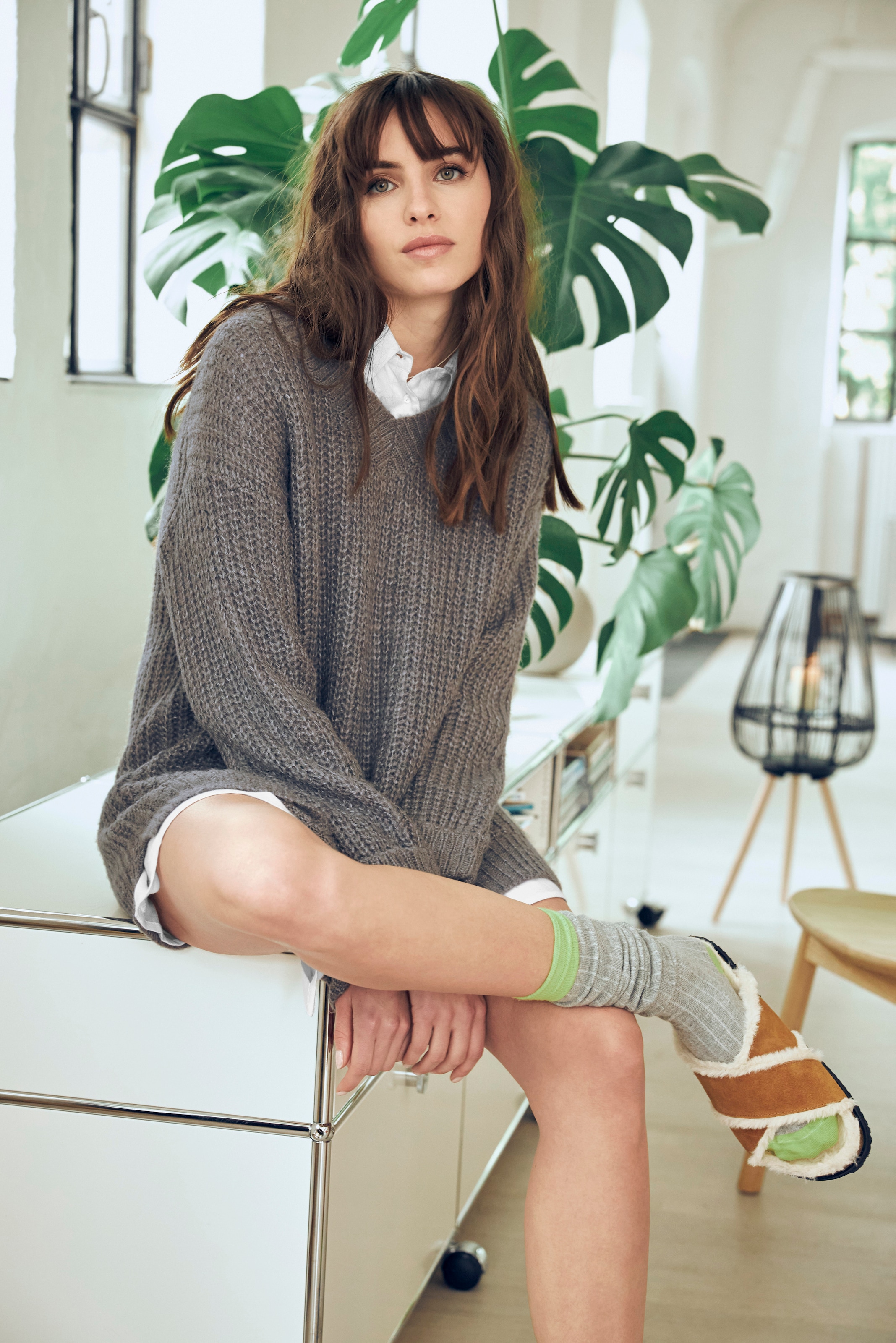 Aniston CASUAL Longpullover , mit fixierten Umschlag an den langen Ärmeln