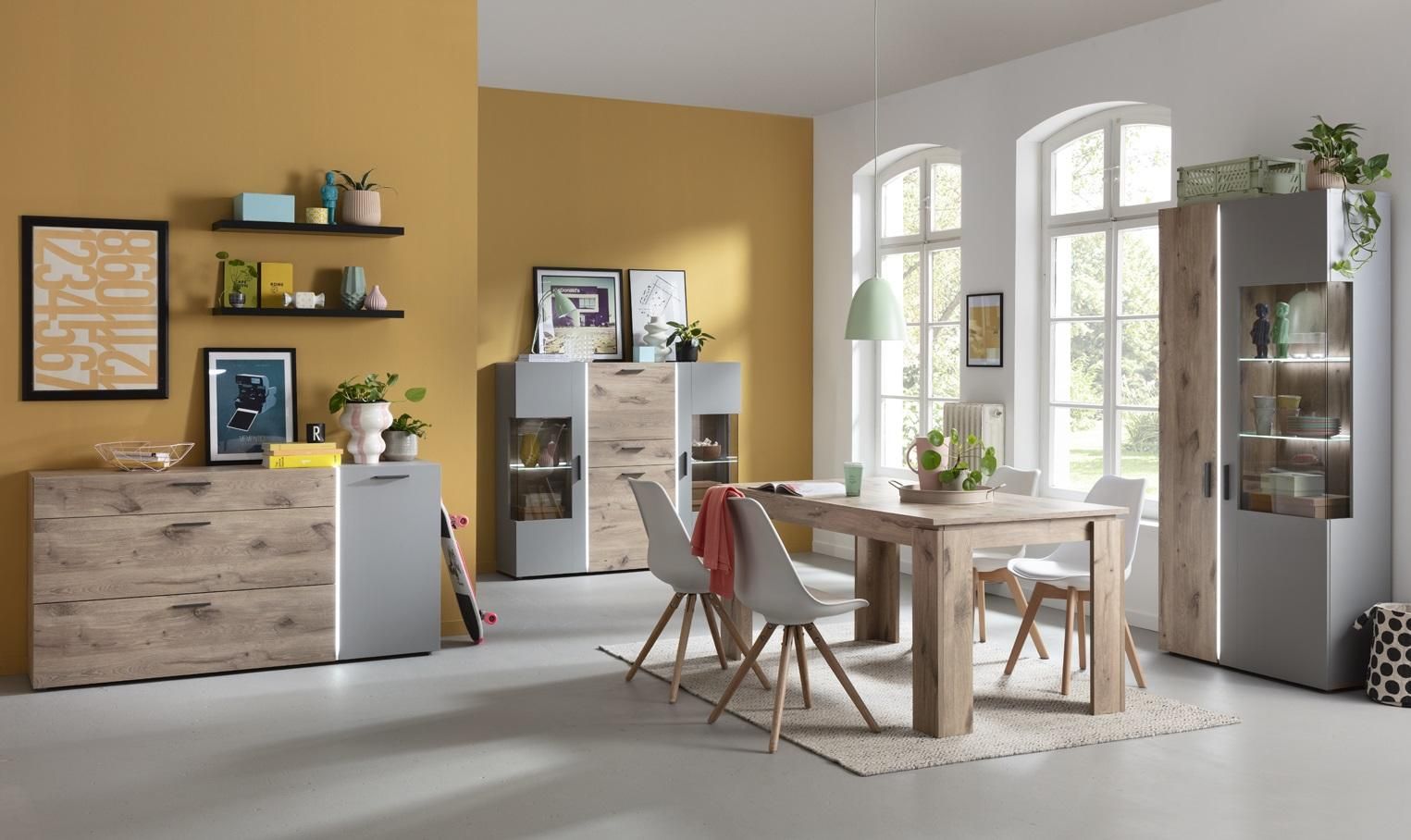 LIV'IN HIGHBOARD