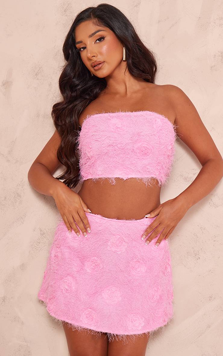Rose Vif Mini-jupe Coordonnée Petite Taille Rose À Détails De Roses Duveteuses