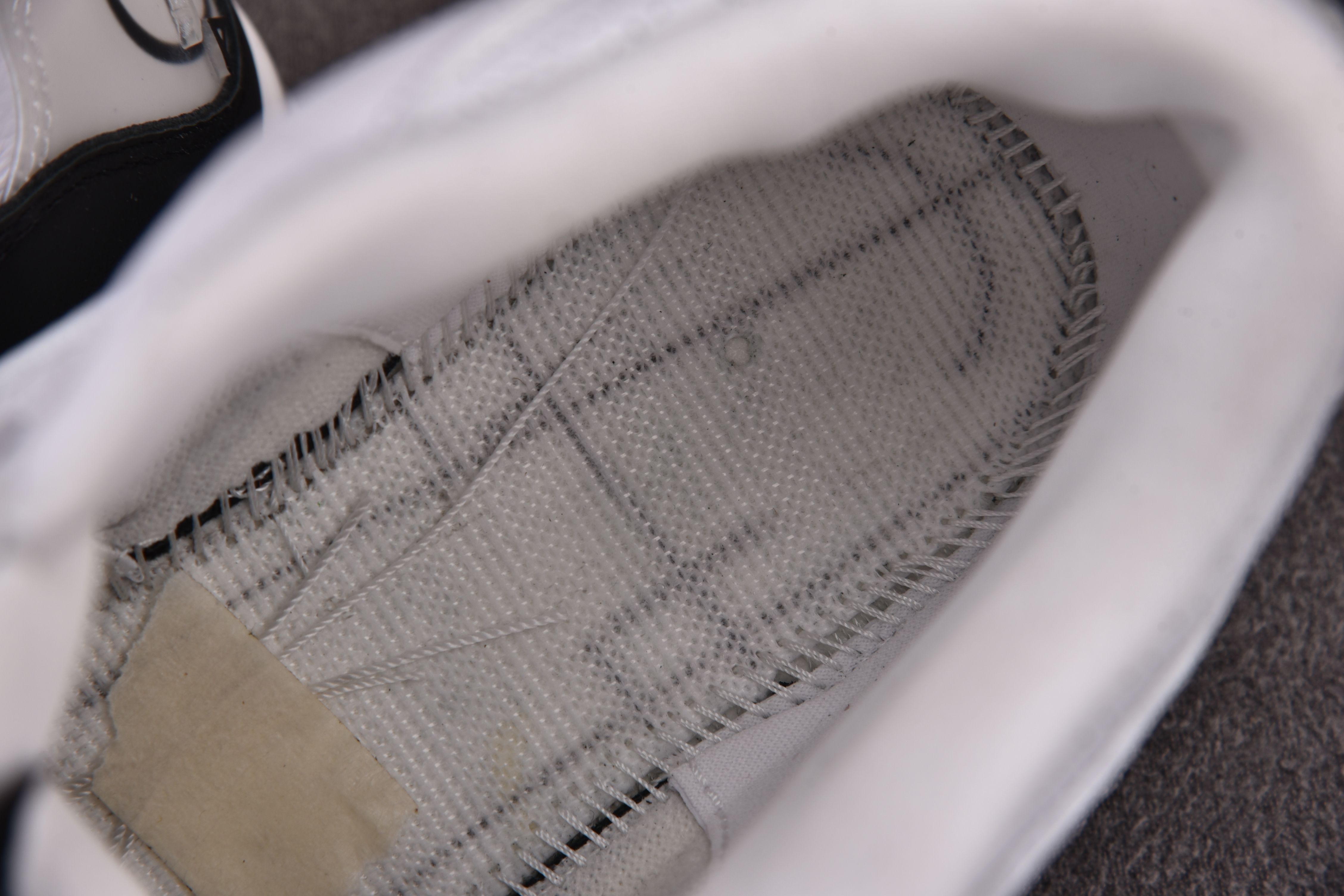 Jordan 3 Fragment