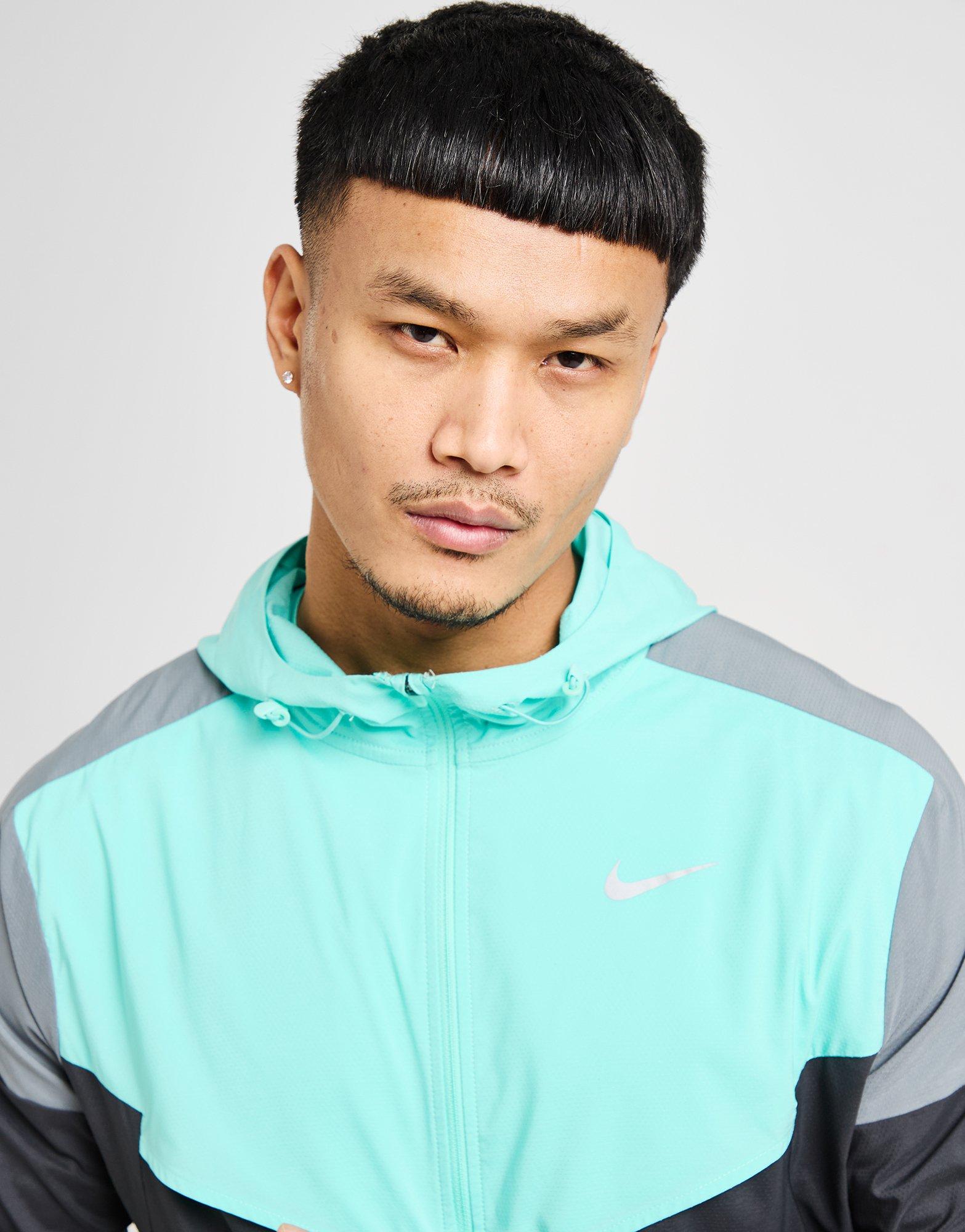 Nike Packable Windrunner Jacket
