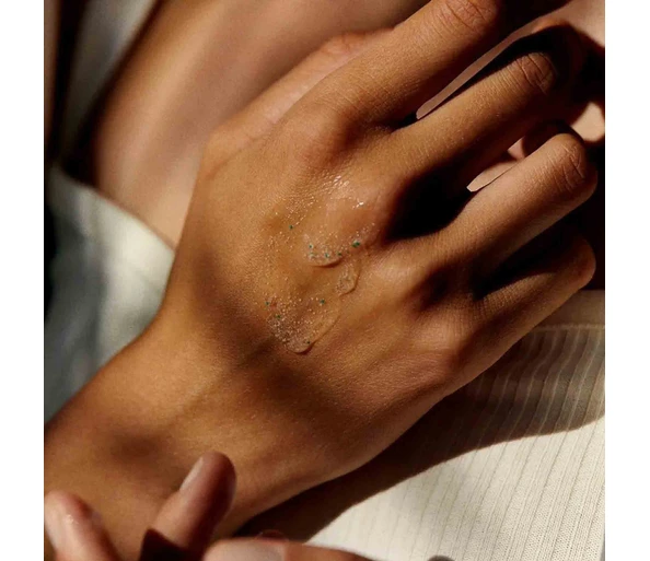 Nivea Derma Skin Clear Anti-Unreinheiten Peeling
