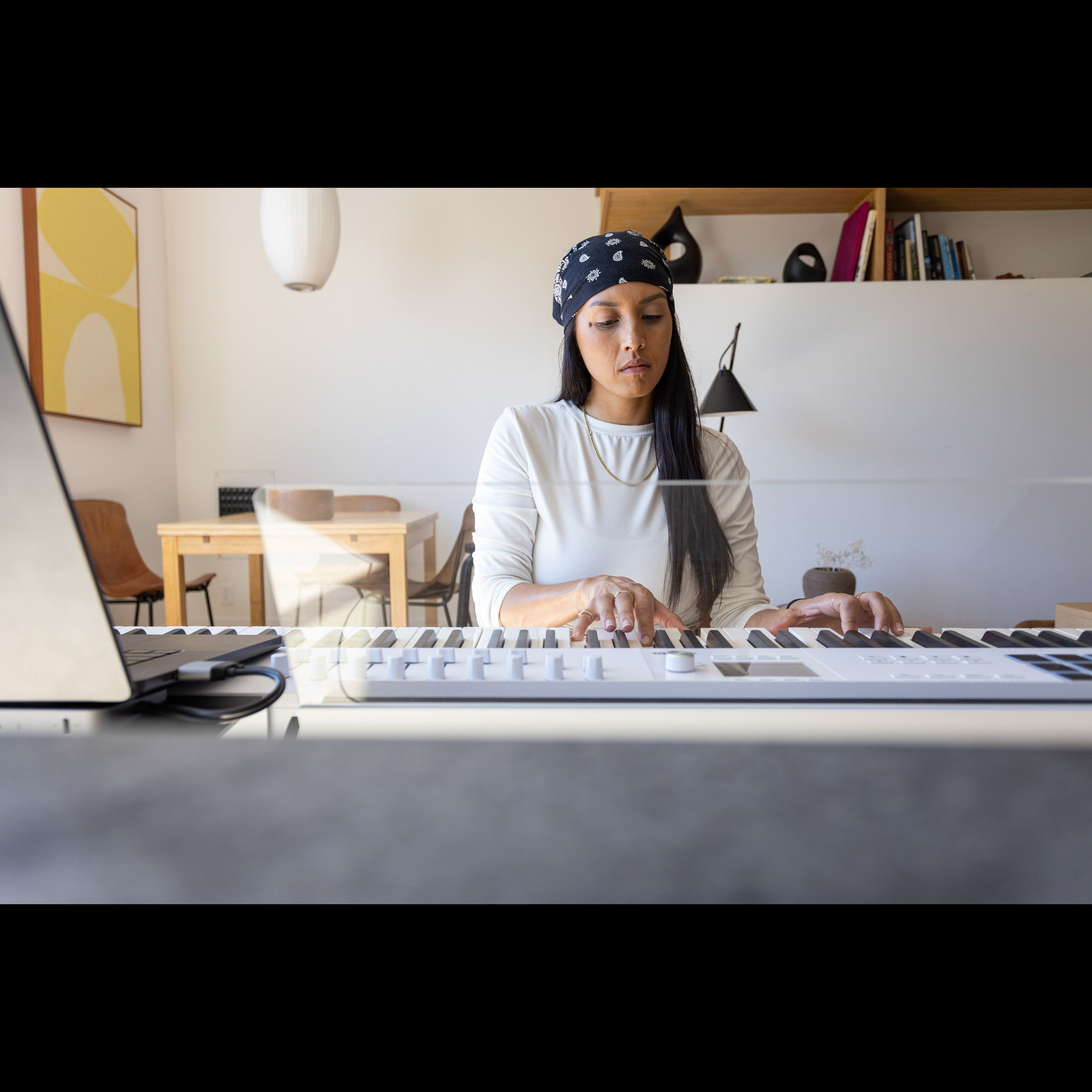 Arturia Keylab 88 MK3 White USB/MIDI keyboard