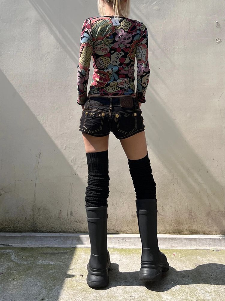 Coline - Lage denim hotpants met studs