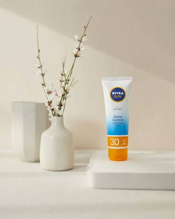 NIVEA Sun UV Face Shine Control Cream SPF30 50ml
