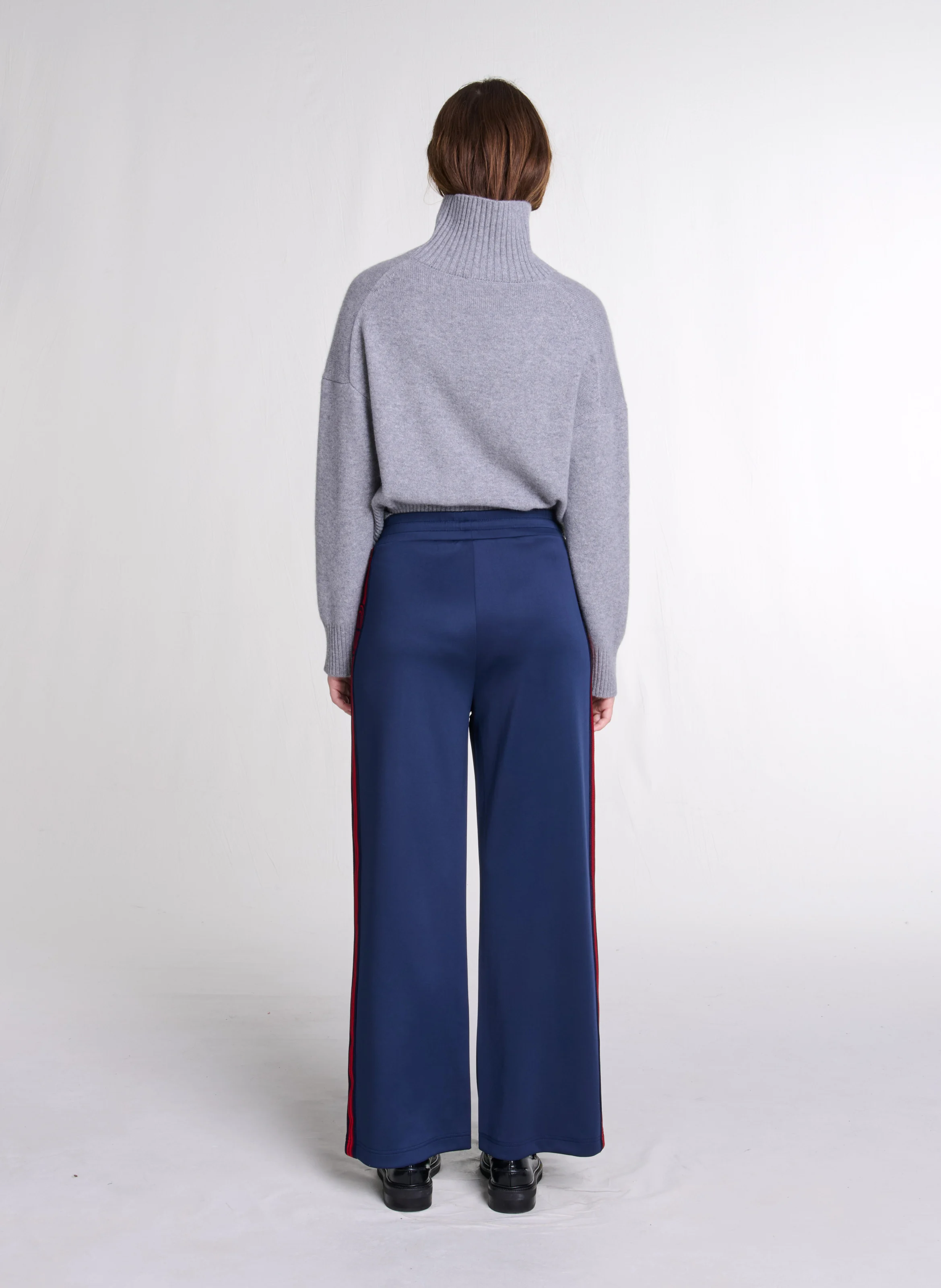 Pantalon large jogger brodé| Bleu