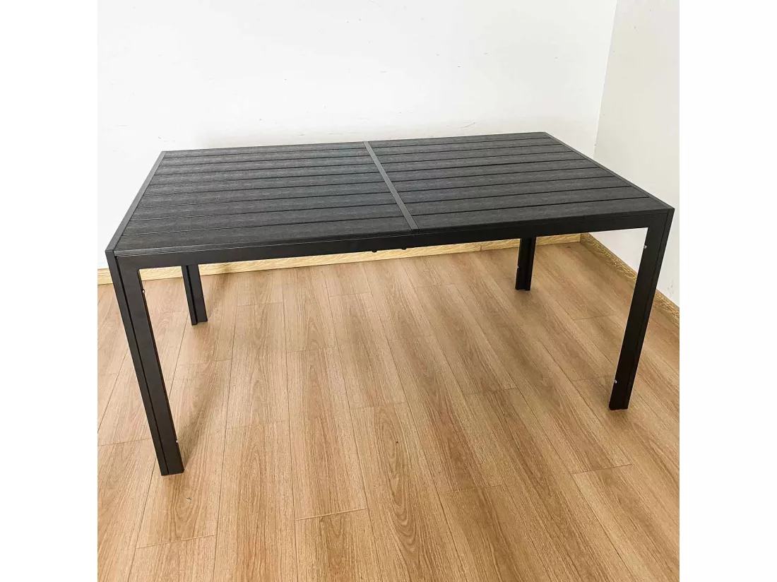 Giano - Table de jardin avec structure en aluminium et plan à effets à lattes horizontales 150x90cm