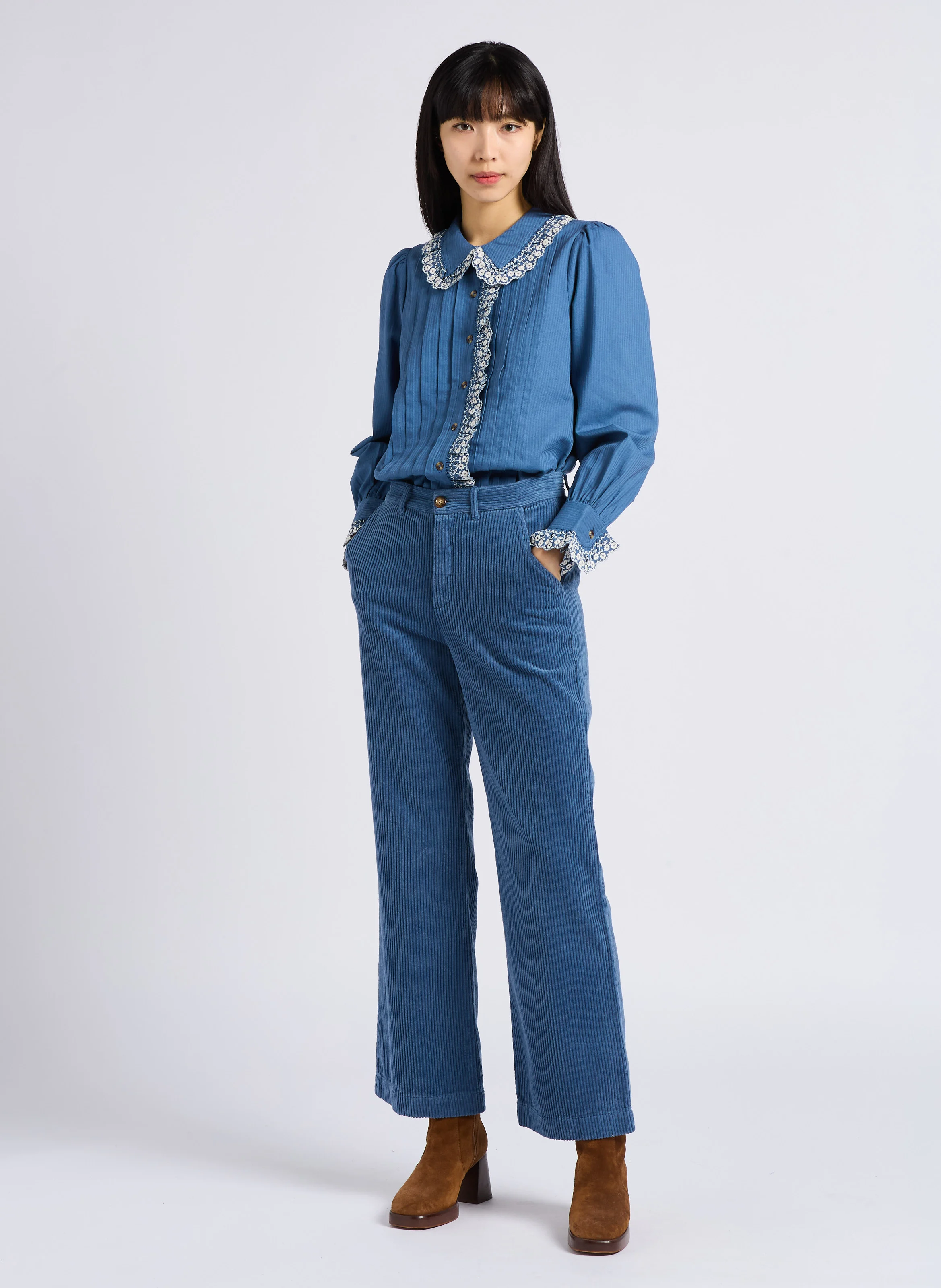 ANELLE - Pantalon en velours côtelé | Bleu