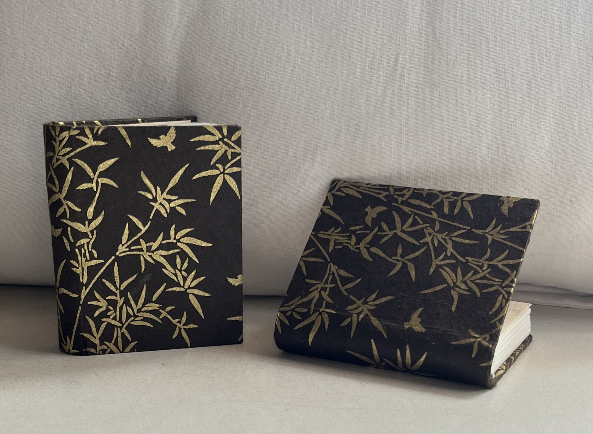 Notizbuch 'Bamboo', schwarz-gold, H 7,5 cm, B 5,5 cm günstig bestellen