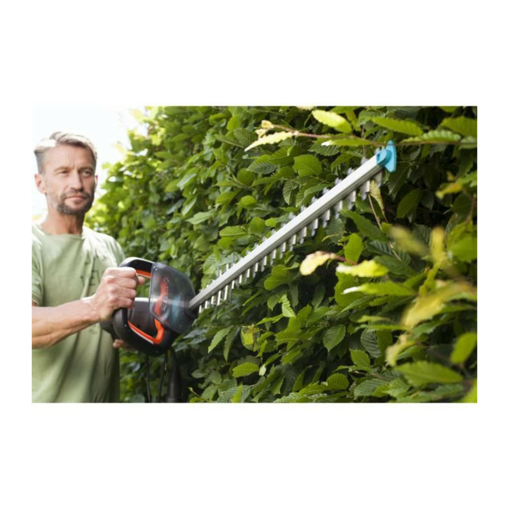 Taille-haie électrique powercut 700/65 700 w 9835-20