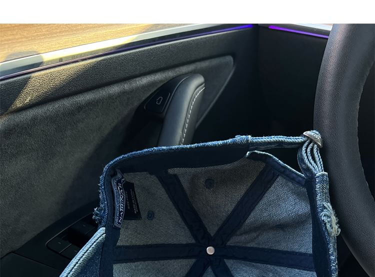 Alpha Kiss - Versleten denim pet