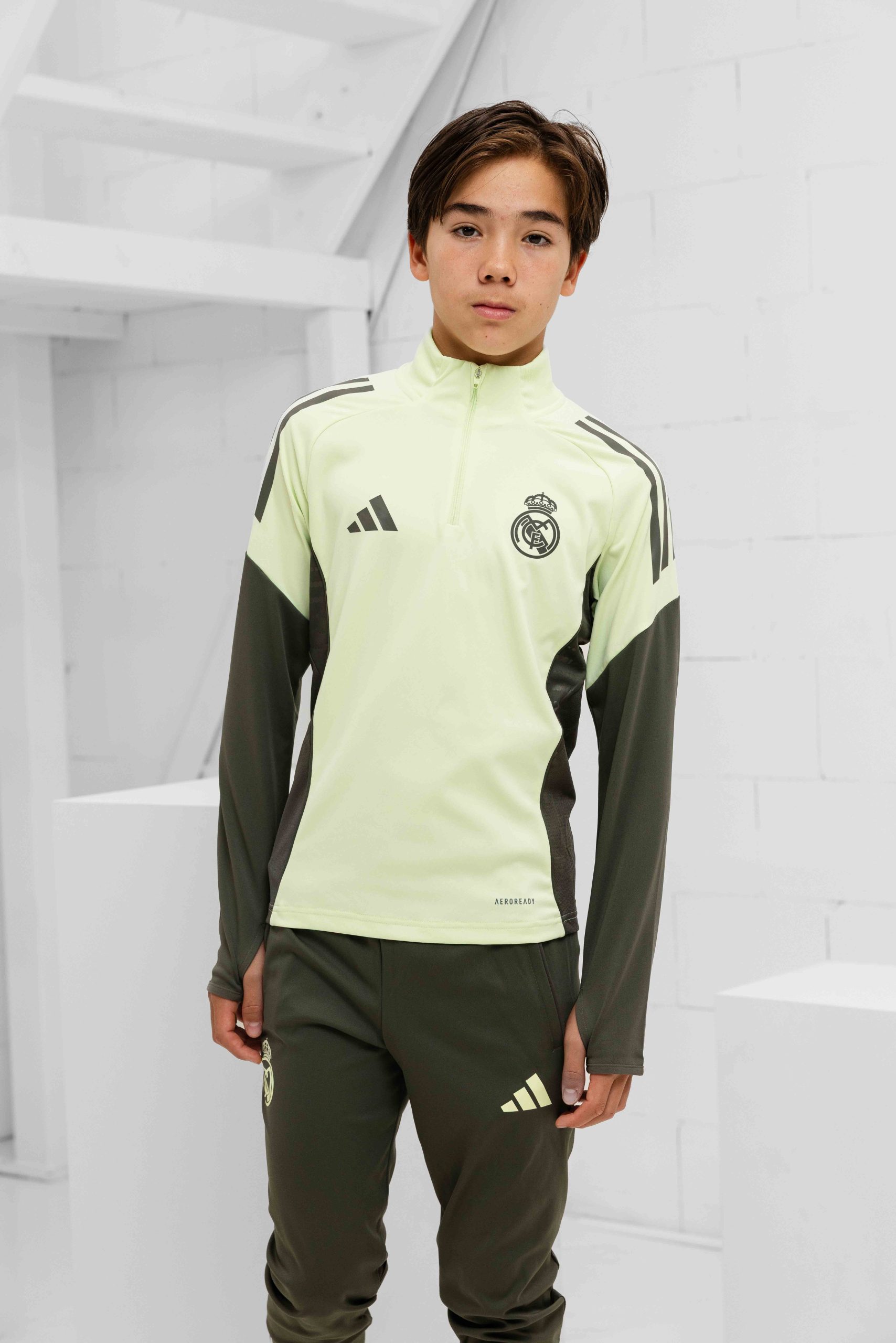 Real Madrid 1/4 Zip Trainingspak Junior 2025/2026