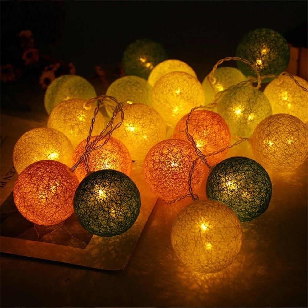 (3m) 20 LED's Baumwoll Deko USB Lichterkette Cotton Kugeln Beleuchtung - Warmweiss / Türkis