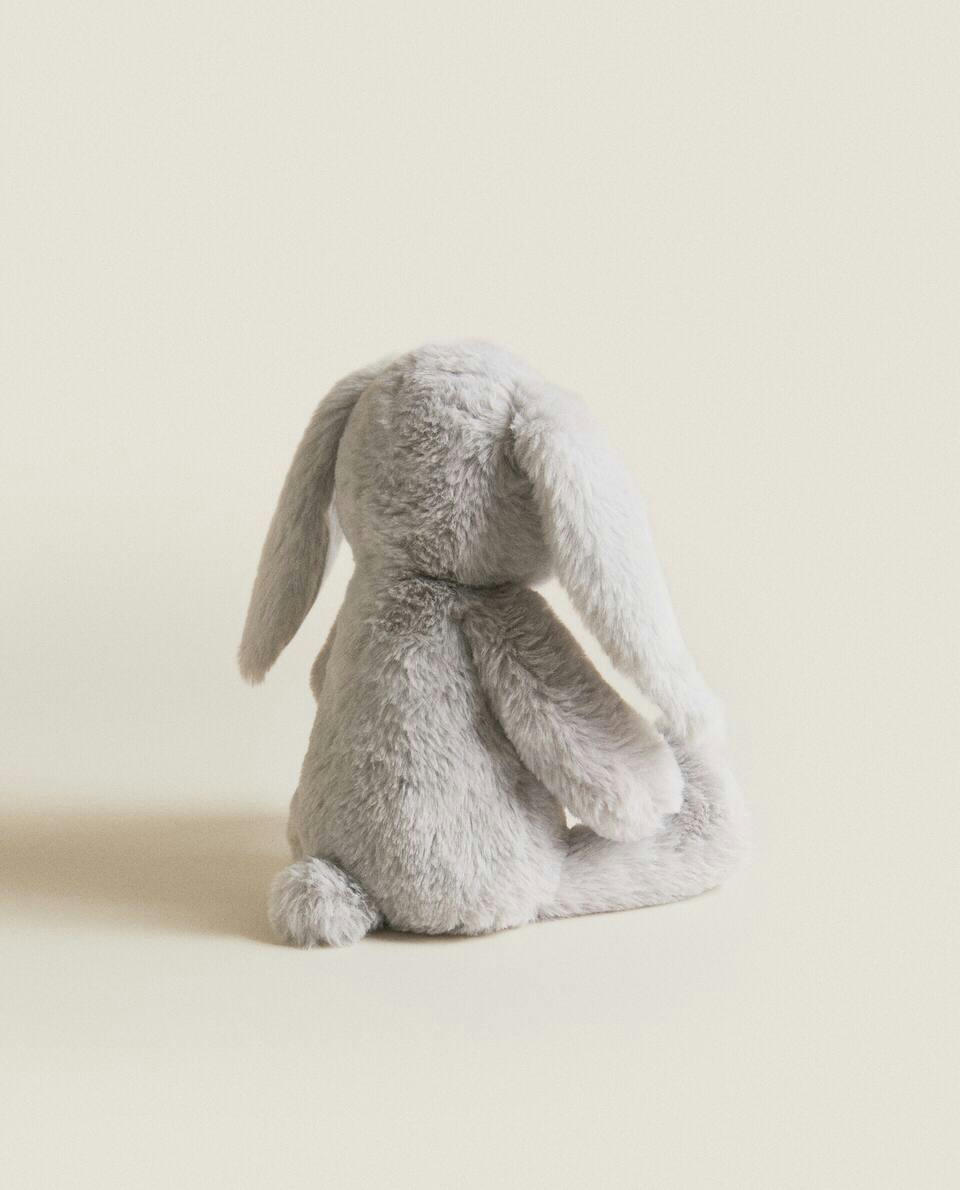 Coelho de pelúcia infantil
