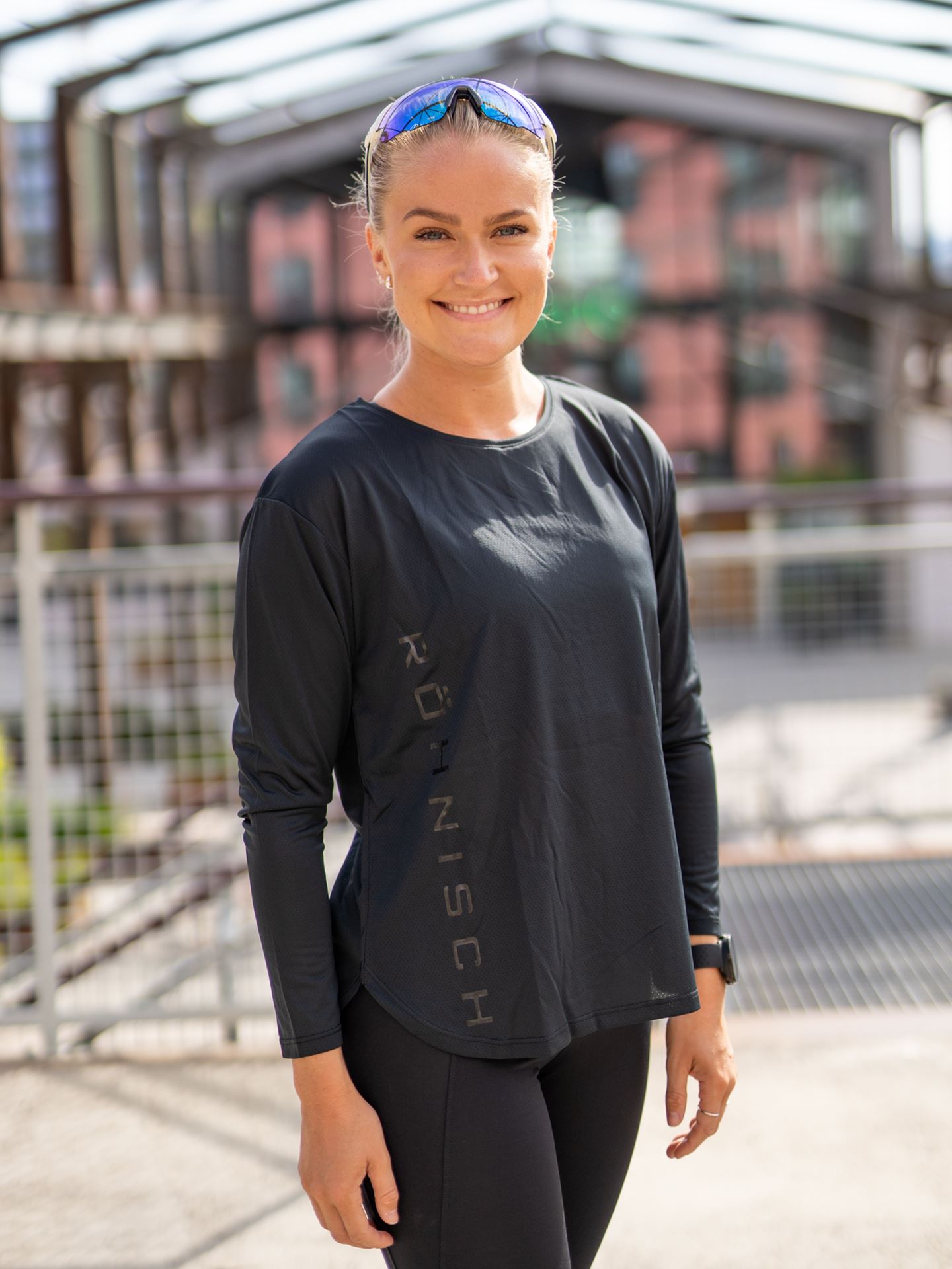 Ivy Loose Long Sleeve