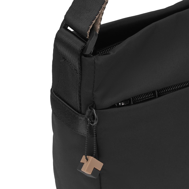 Hedgren<br>Crossbody Gravity