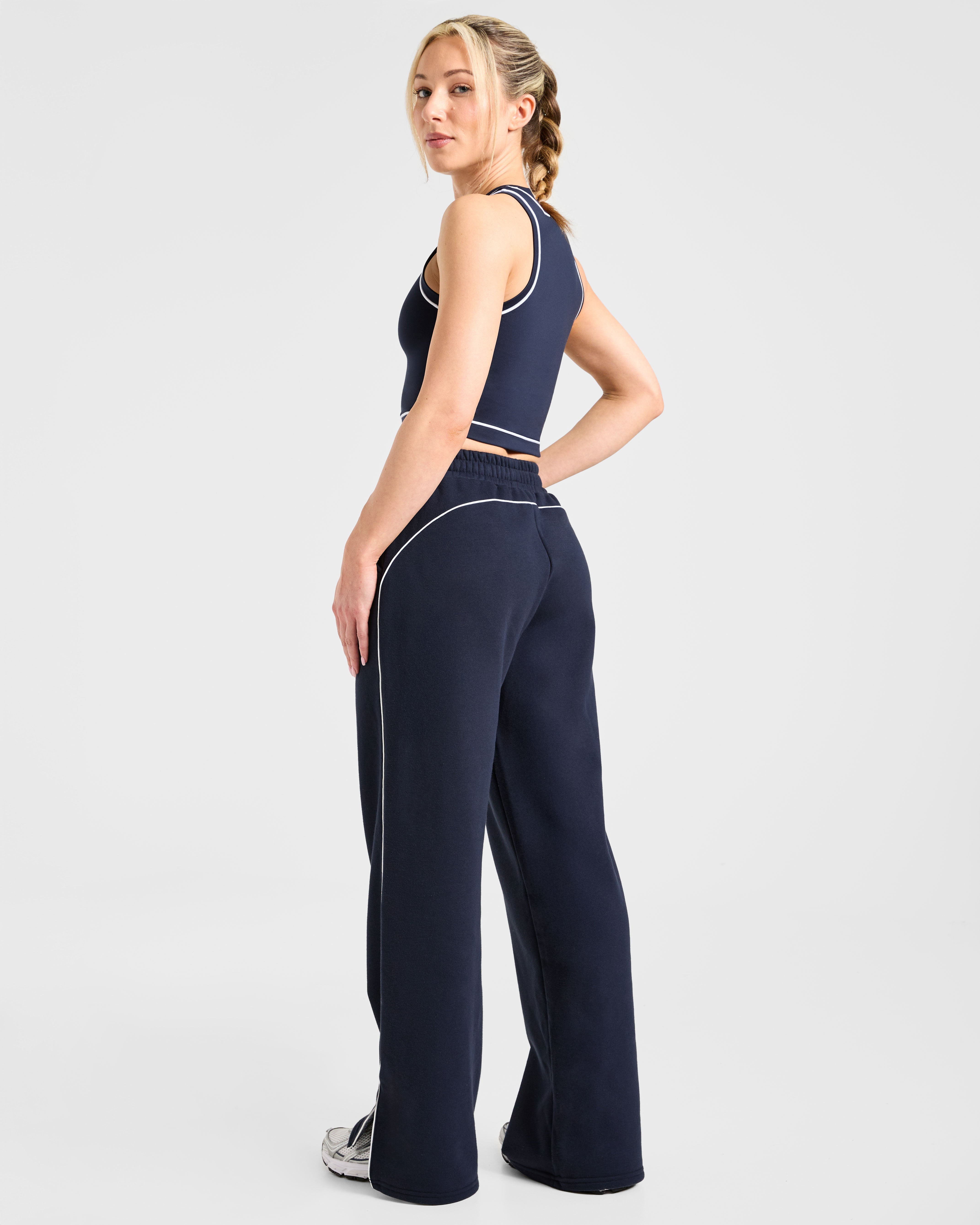 Form Straight Leg Joggers