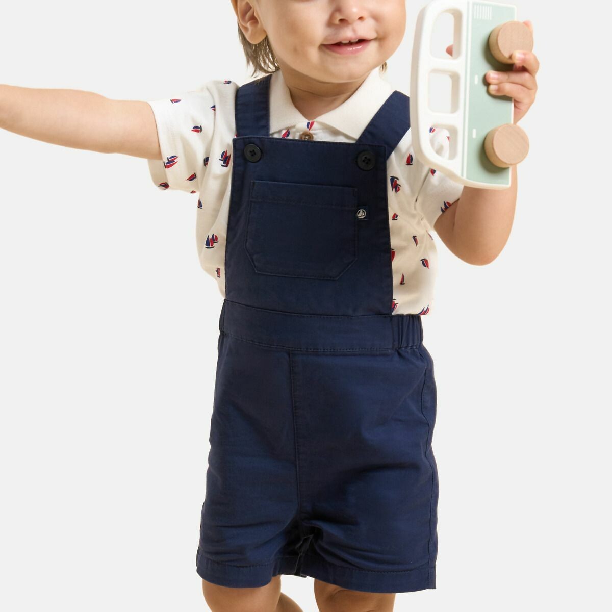 PETIT BATEAU<br>Macacão curto em sarja