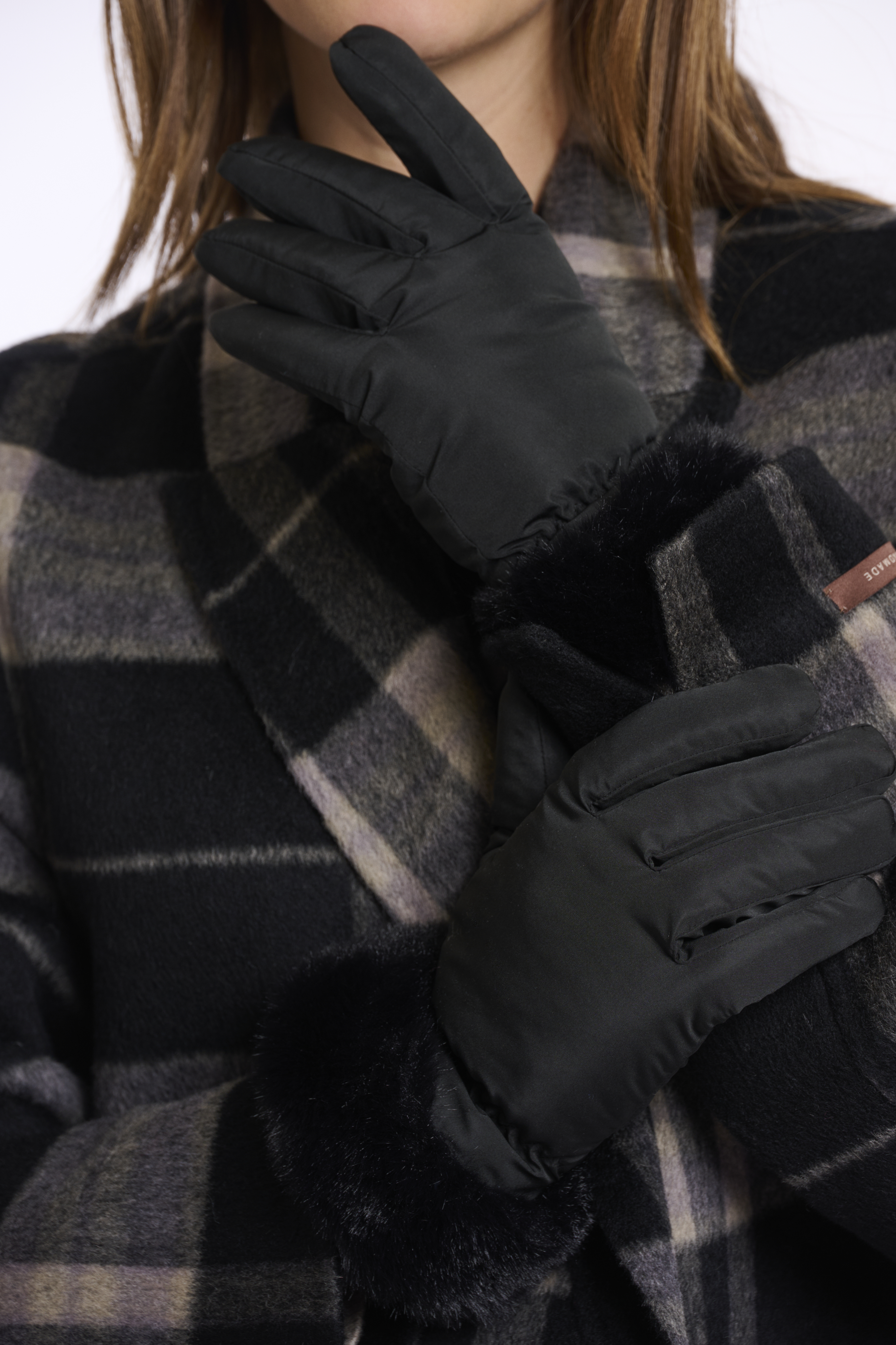 Rino & Pelle - Omaire Padded Gloves With Faux Fur - Black